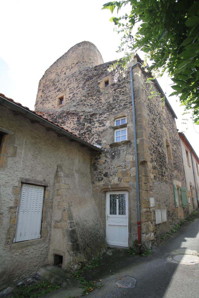 Ancien logis, Saint-Saturnin
