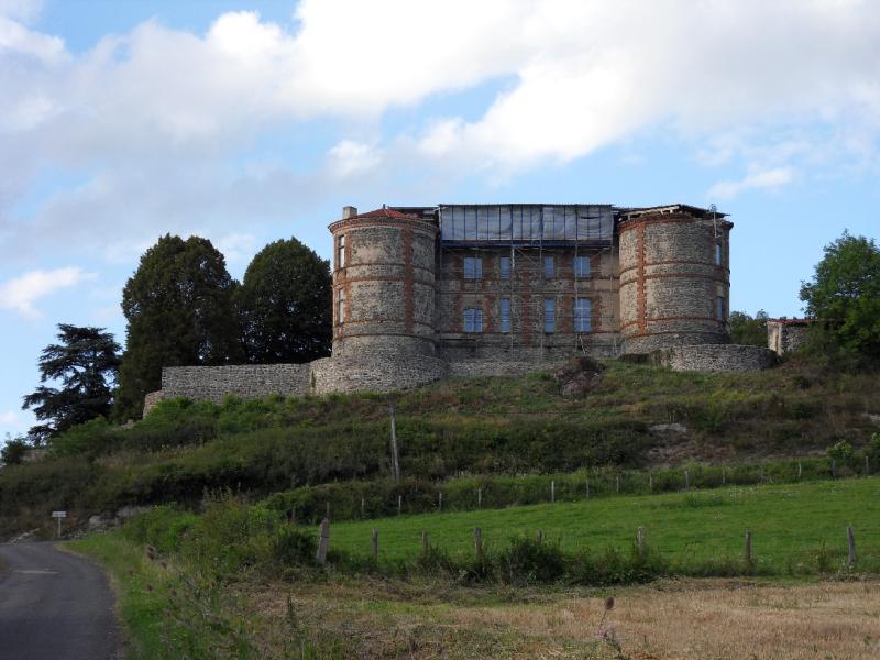 Château de la Chaux-Montgros, Sallèdes