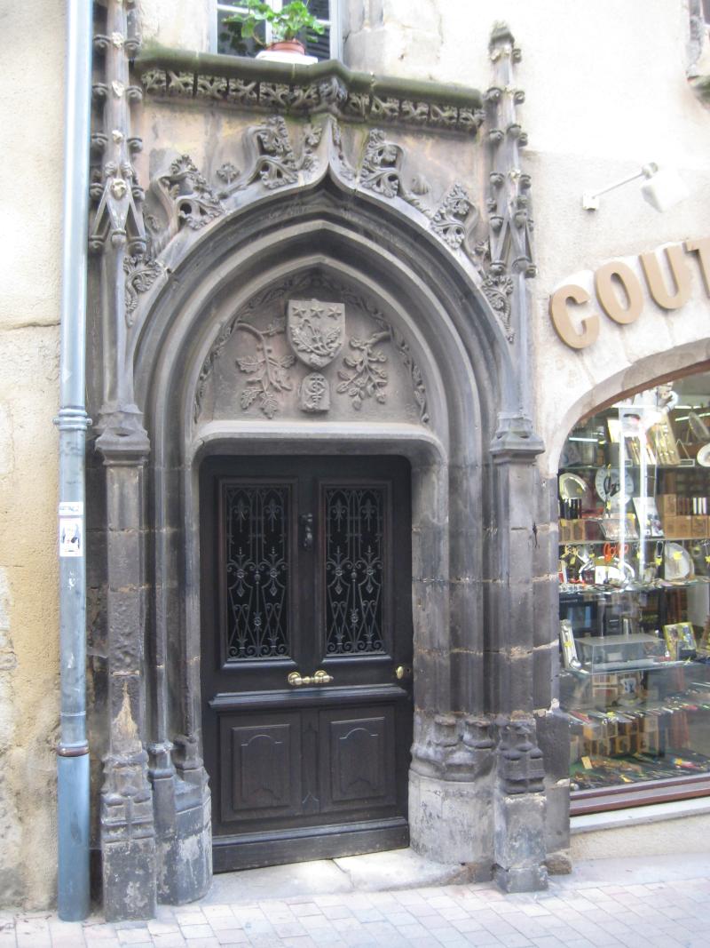 Immeuble, Thiers