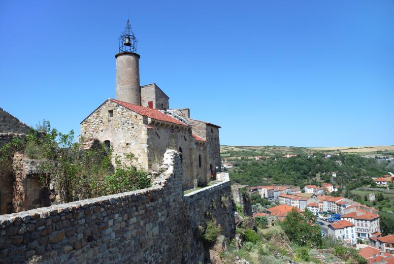 Château fort et église Saint-Jean du Marchidial, Champeix