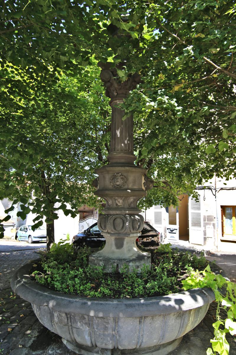 Fontaine de la Croix de la Mission, Billom