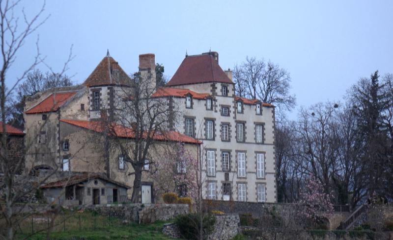 Château de Saint-Genès-l'Enfant, Malauzat