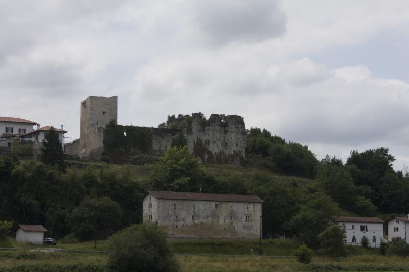 Château de Guiche, Guiche