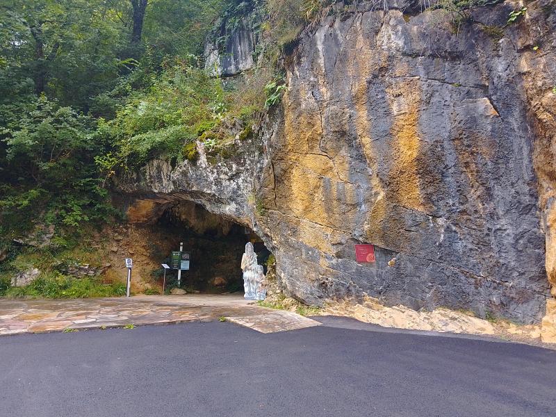 Site archéologique des grottes d'Isturits, d'Oxocelhaya et d'Erberua (également sur commune de Saint-Martin-d'Arberoue), Isturits