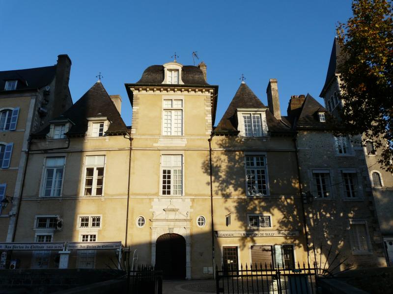 Ancien Hôtel de Peyré ou maison dite de Sully, Pau