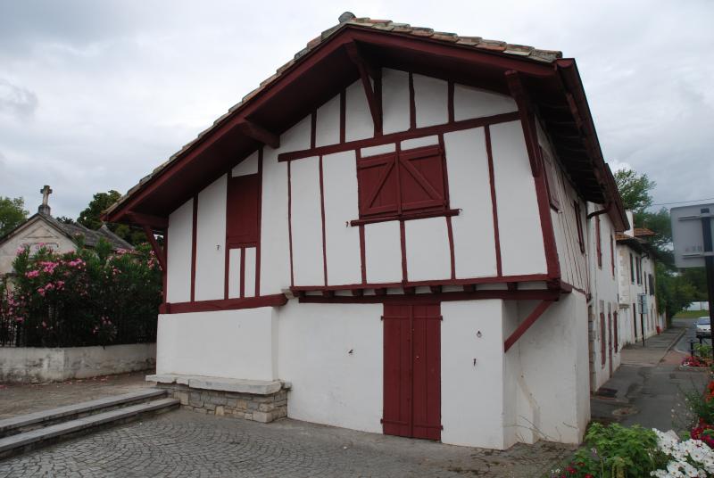 Ancienne benoiterie, Saint-Pierre-d'Irube