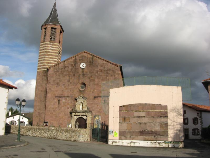 Eglise Saint-Julien-d'Antioche, Ossès