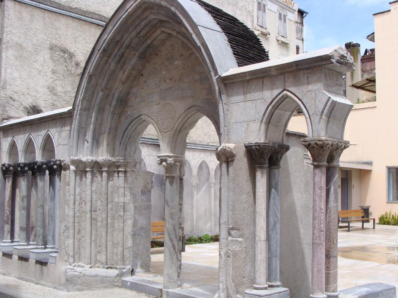 Ancienne église Saint-Jean, Bagnères-de-Bigorre