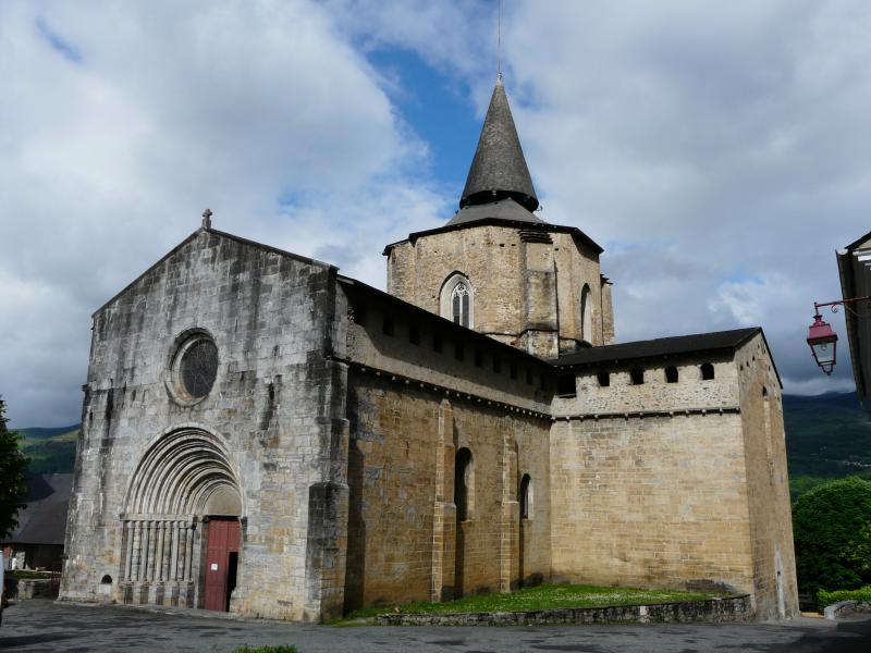 Eglise Saint-Savin, Saint-Savin