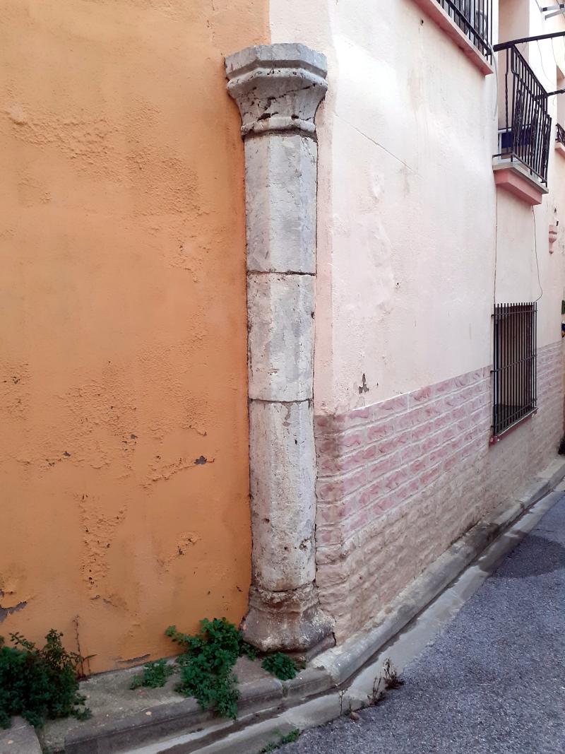 Immeuble, Elne