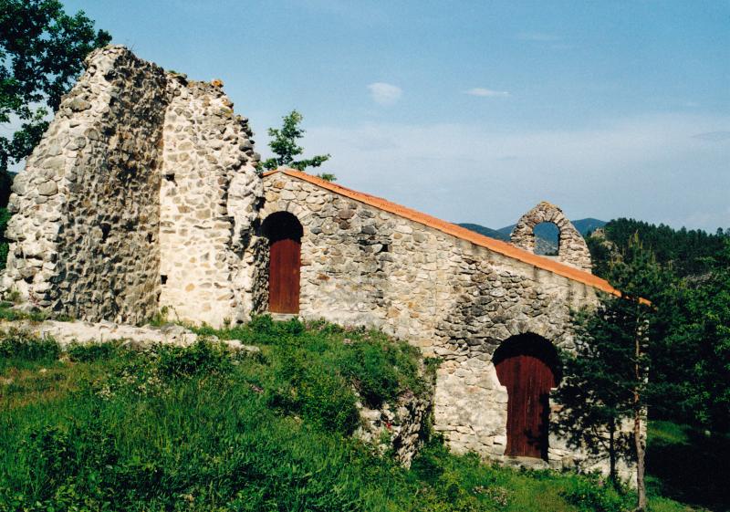 Ruines de l'ancienne église Saint-Michel, Sournia