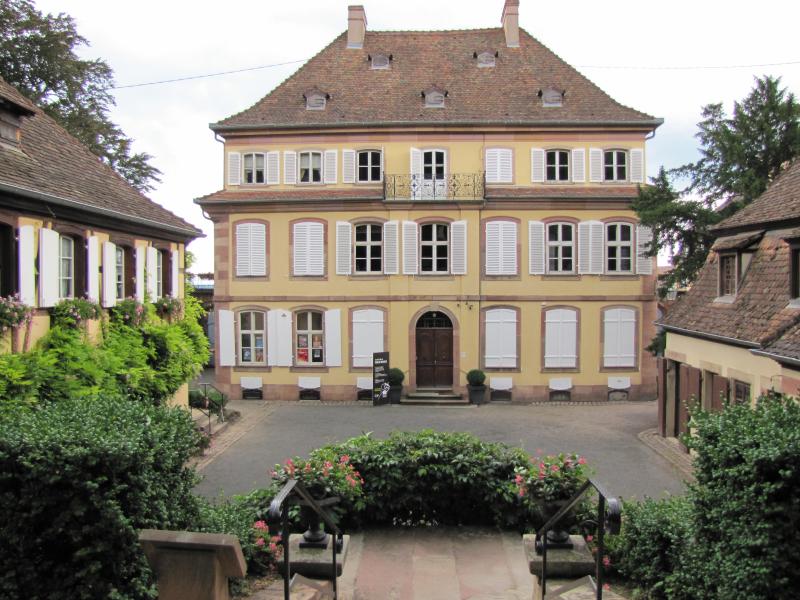 Ancien Hôtel Marco, Barr