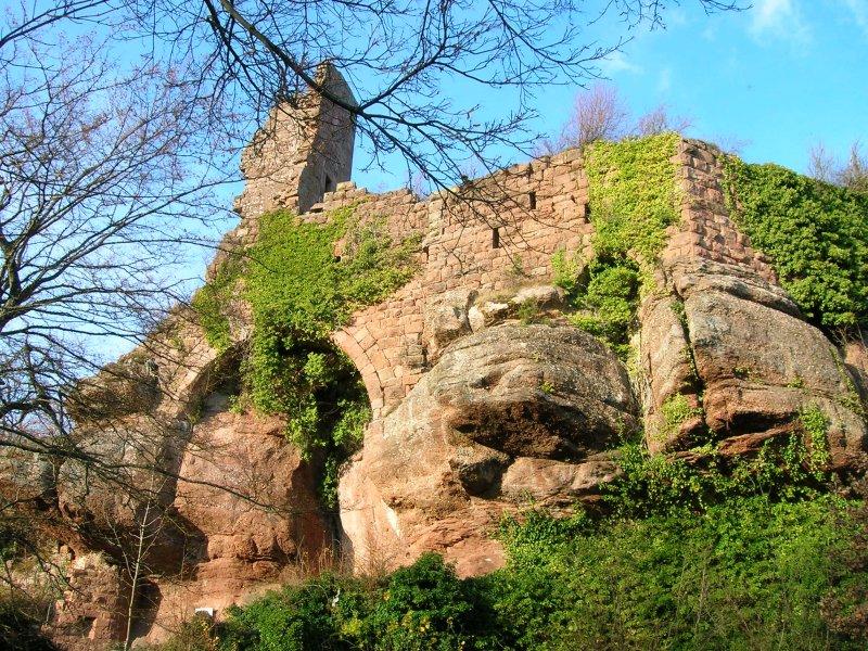 Ruines du château Guirbaden, Mollkirch