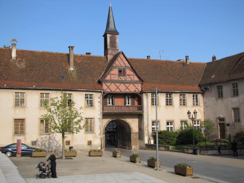 Remparts et quatre anciennes portes