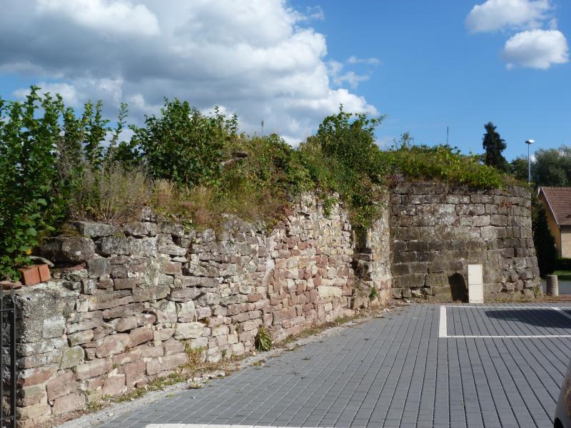 Enceinte urbaine médiévale