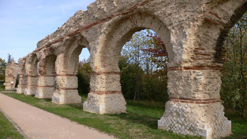 Aqueduc gallo-romain du Gier dit aussi du Mont-Pilat (également sur communes de Brignais, Lyon, Sainte-Foy-lès-Lyon, Mornant, Soucieu-en-Jarrest), Chaponost