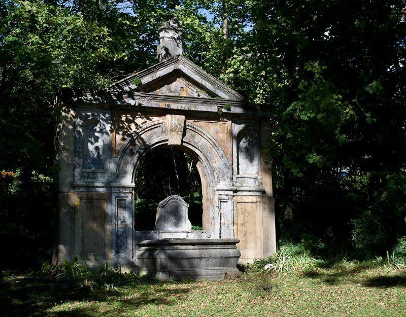 Edicule Renaissance, Écully