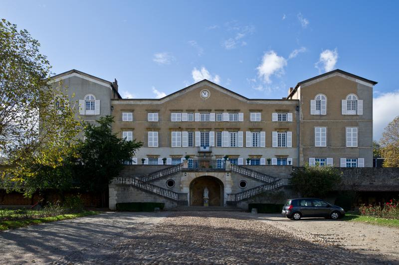 Ecole Saint-Thomas-d'Aquin (ancien château), Oullins-Pierre-Bénite