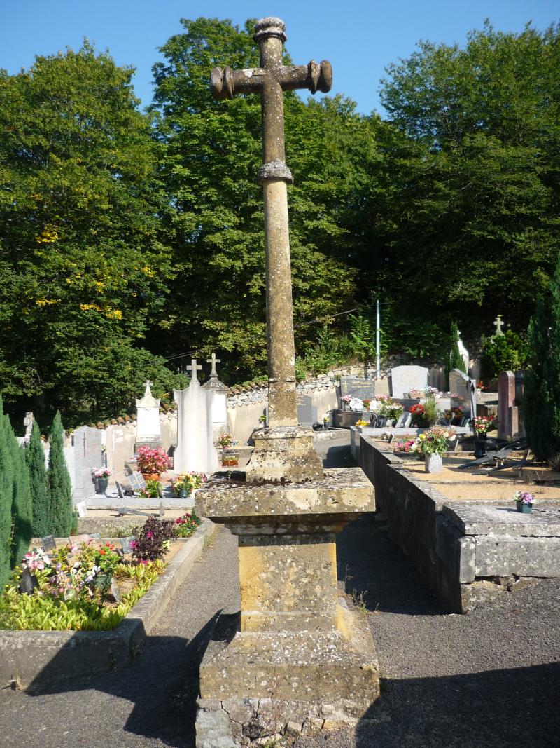 Croix de cimetière, Ronno