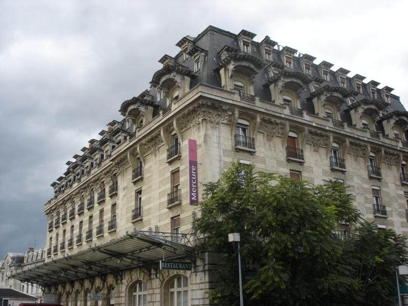 "Ancien Hôtel Terminus, actuel ""Grand Hôtel Mercure Château Perrache""", Lyon 2e