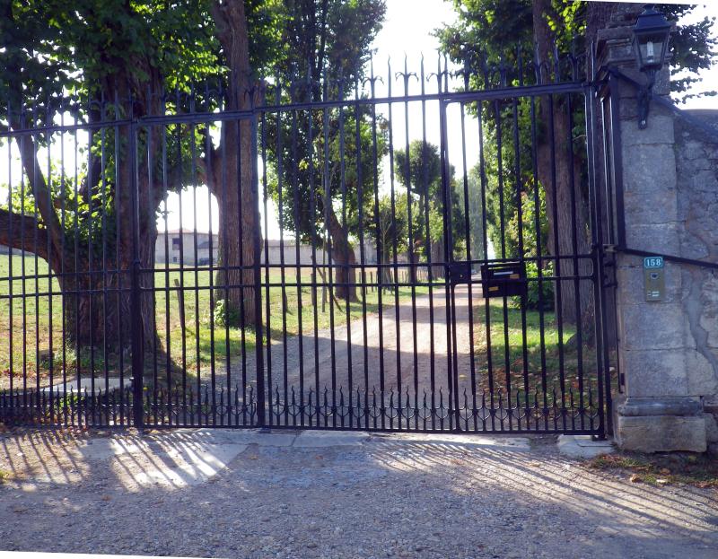 Château dit château de Varax, Marcilly-d'Azergues