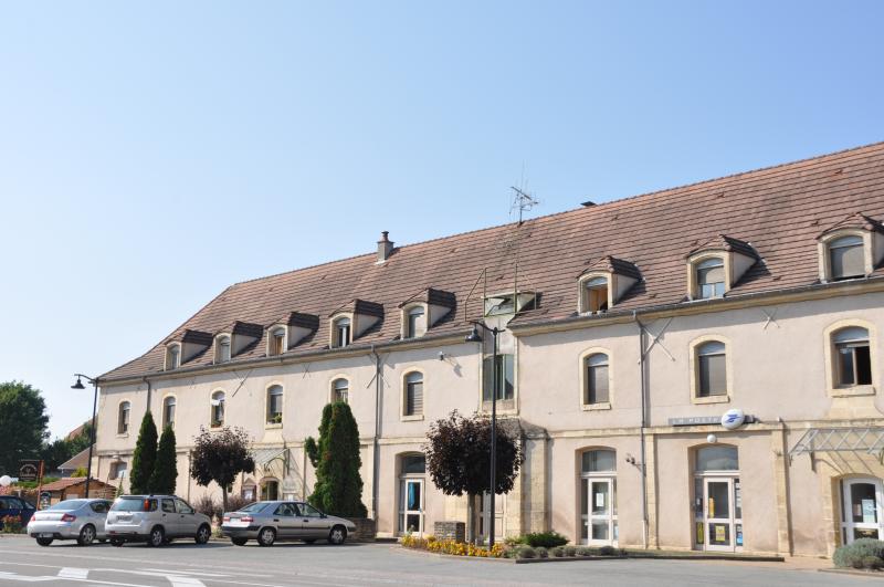 Caserne (ancienne), Faverney