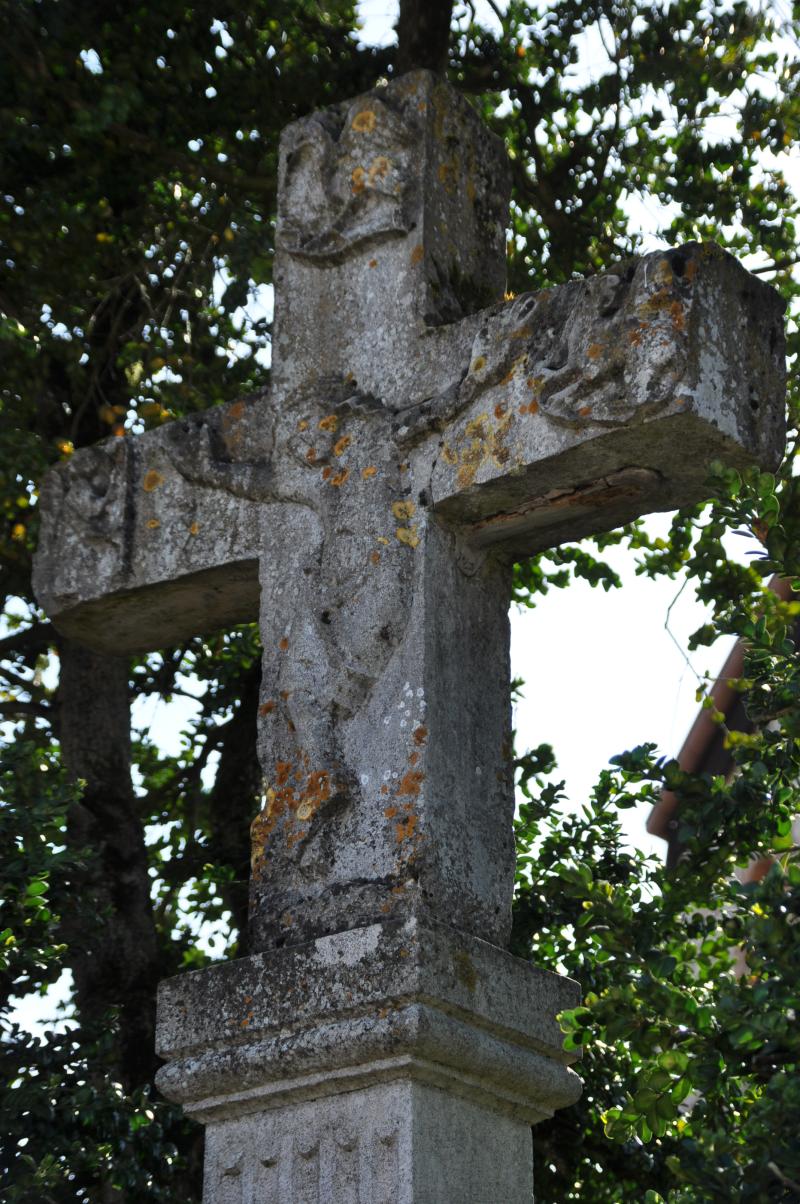 Croix dite Croix Saint-Roch