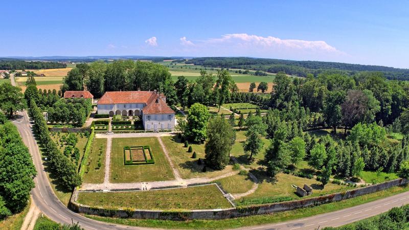 Ancienne abbaye de prémontrés Notre-Dame de Corneux, dite Château de Corneux, Saint-Broing