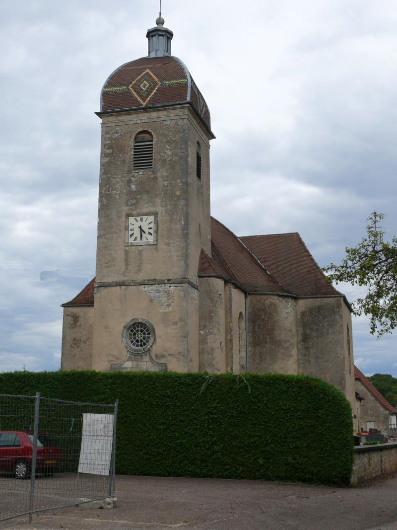 Eglise de la Décollation de Saint-Jean-Baptiste, Traves