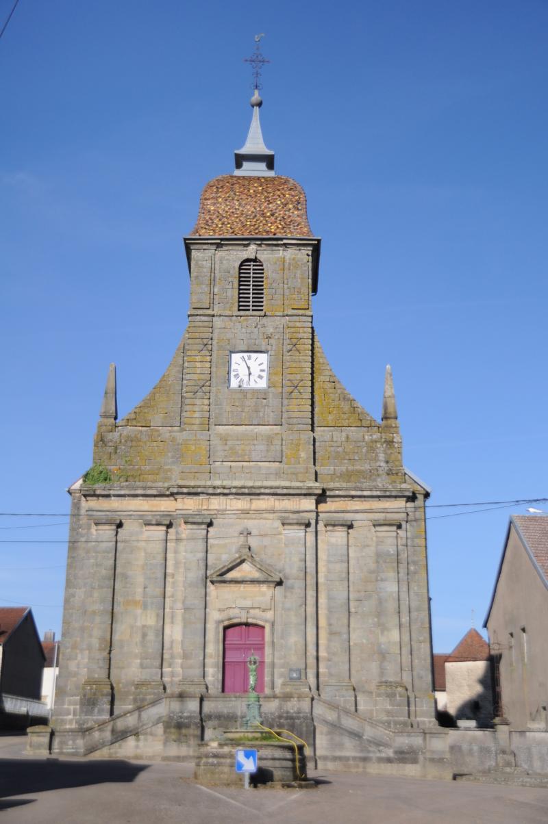 Eglise de l'Assomption, Cemboing