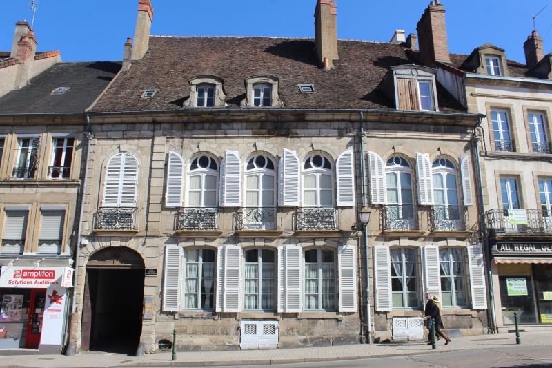Immeuble, Autun