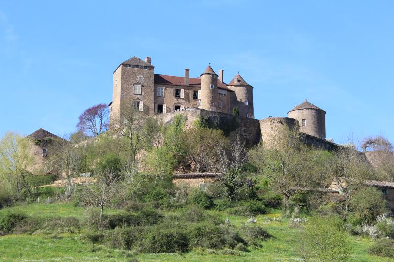 Château, Berzé-le-Châtel