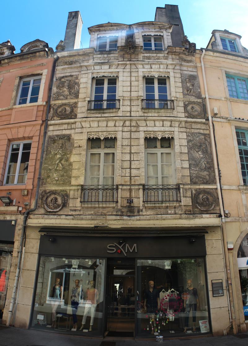 Maison