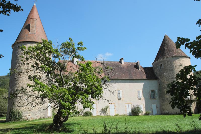 Château de Nobles, La Chapelle-sous-Brancion