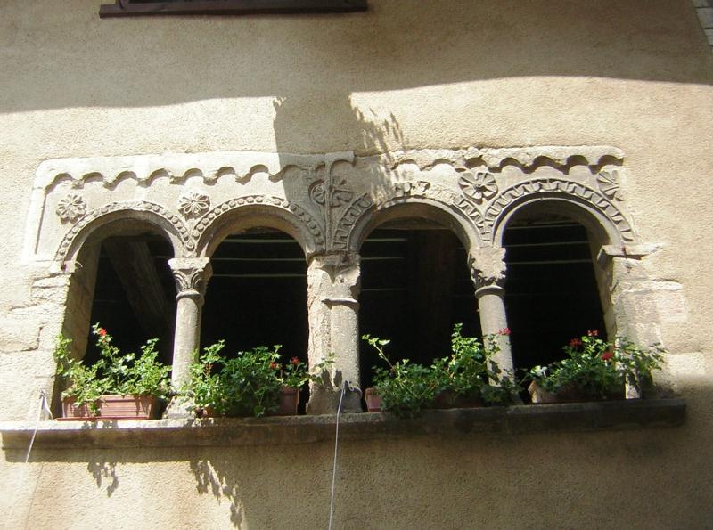 Maison romane, Cluny