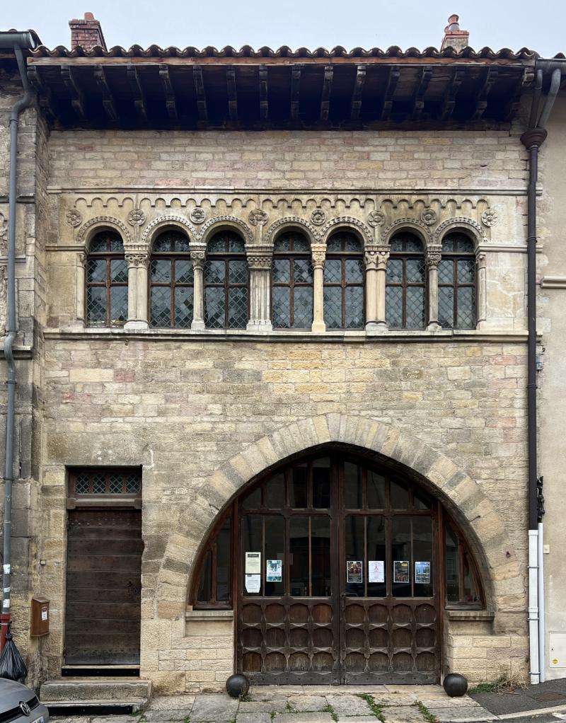 Maison romane, Cluny