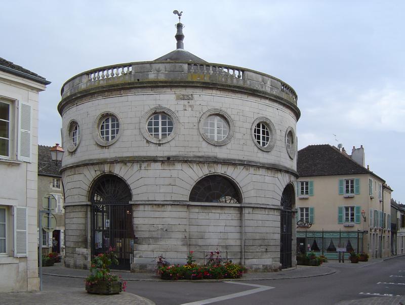 Halle ronde, Givry
