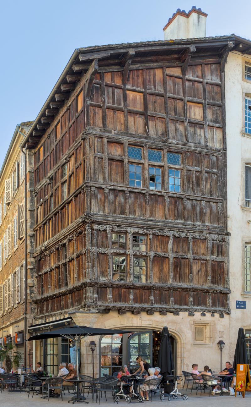 Immeuble dit La maison de Bois