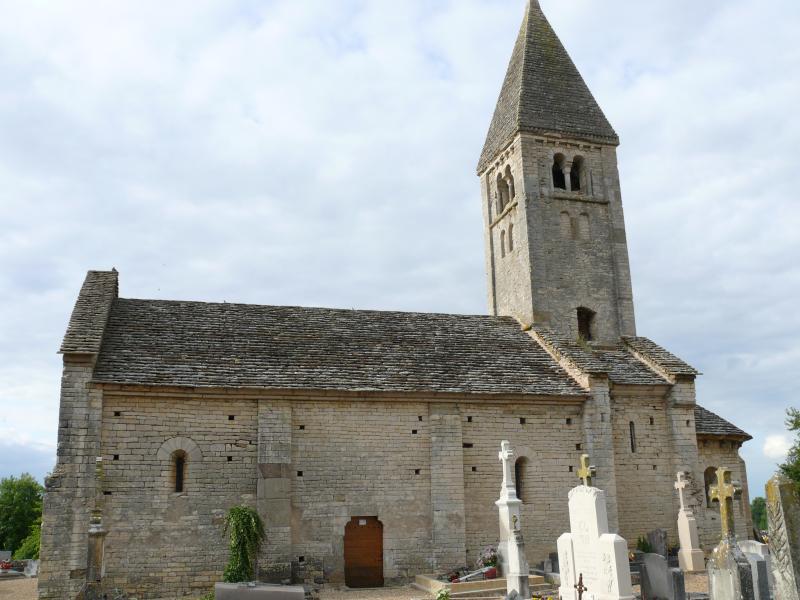 Eglise d'Ougy, Malay