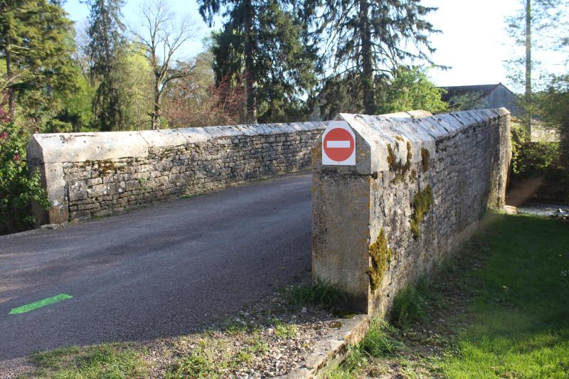 Pont sur l'Orbise, Mellecey