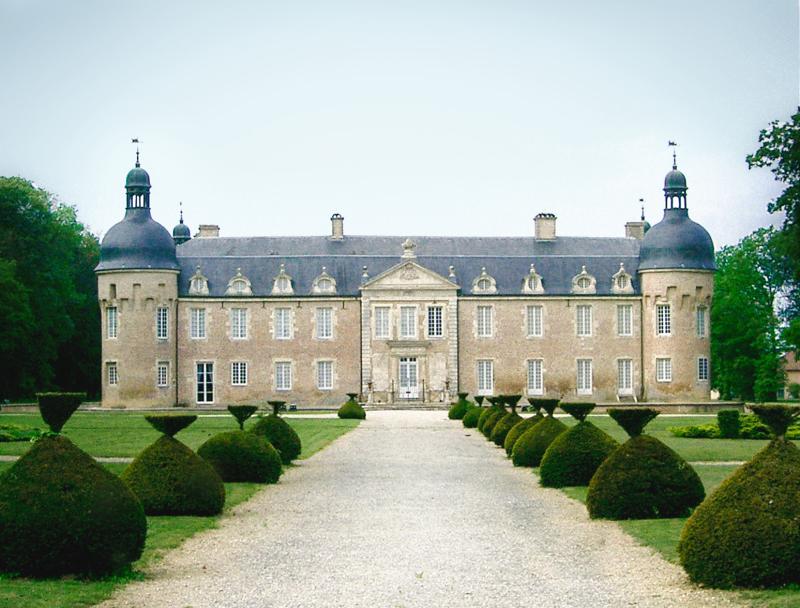 Château, actuellement écomusée de la Bresse bourguignonne, Pierre-de-Bresse
