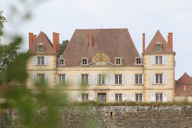 Château de Sélore, Saint-Yan