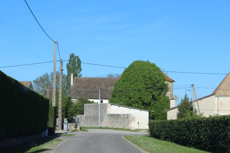 Vieux château, Saint-Loup-de-Varennes