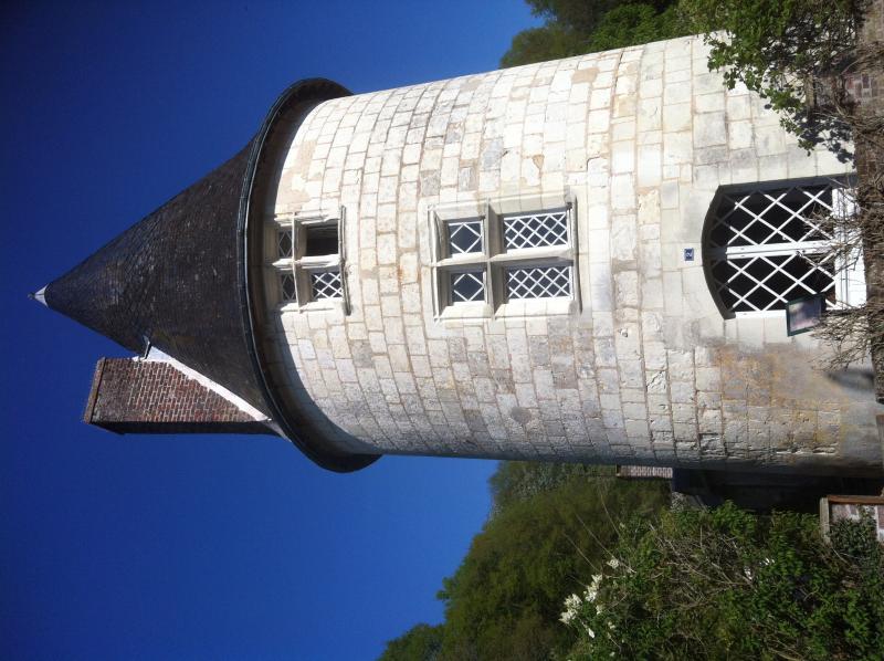 Tour, Beaumont-Pied-de-Bœuf