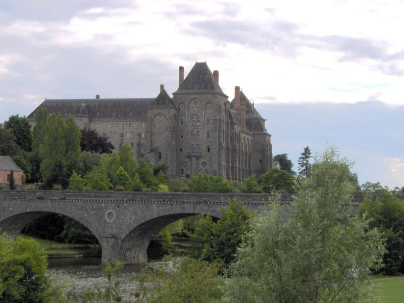Abbaye, Solesmes