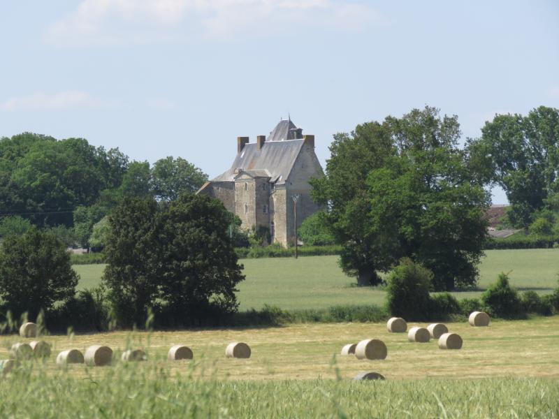 Château de Chanteloup, Vallon-sur-Gée