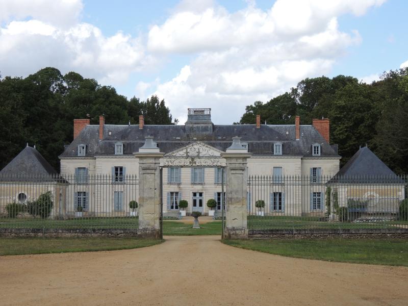 Château du Petit-Perray, Vaas