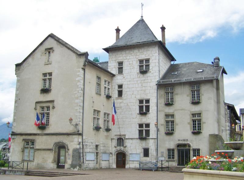 Hôtel de ville (ancien château des Marquis d'Aix), Aix-les-Bains