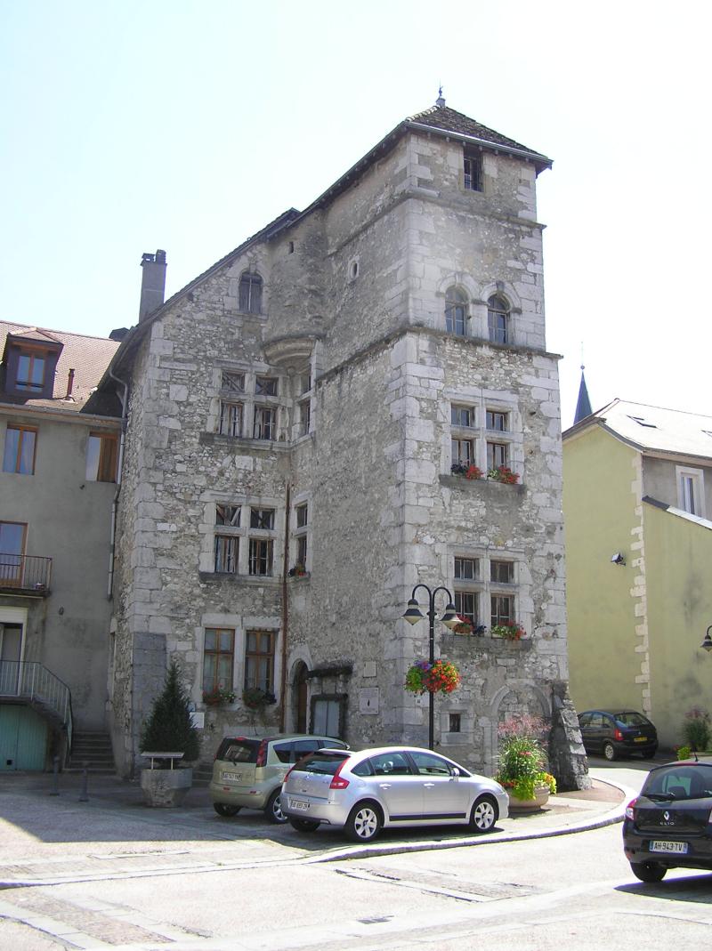 Hôtel de ville, Les Échelles