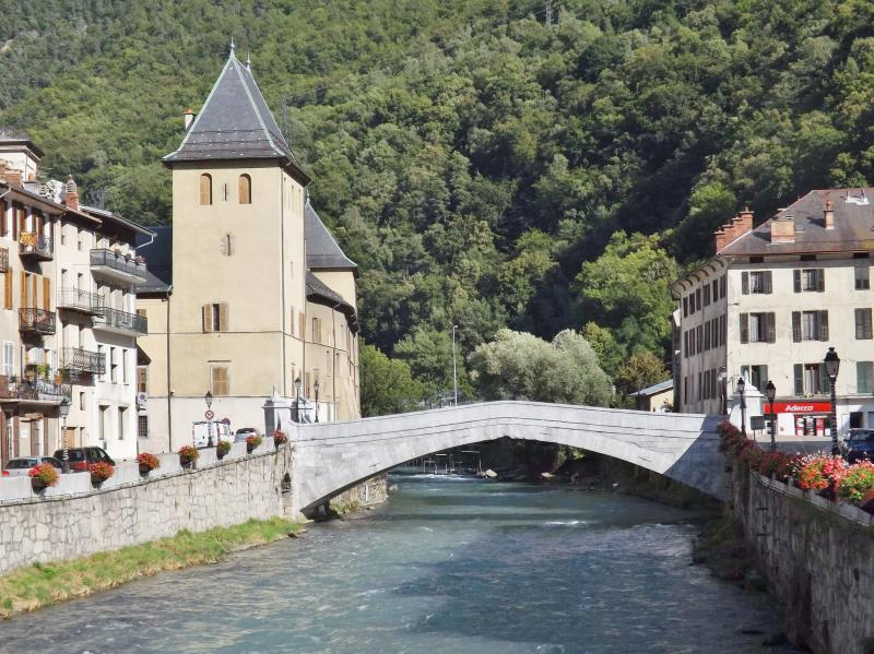 Pont de l'Isère dit Le Vieux-Pont, Moûtiers